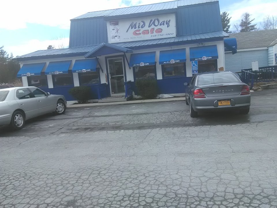 Front view of Mid Way Cafe.